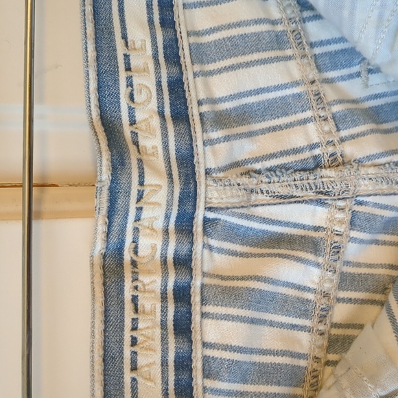 American Eagle Striped Denim Mom Short - Picture 3 of 5
